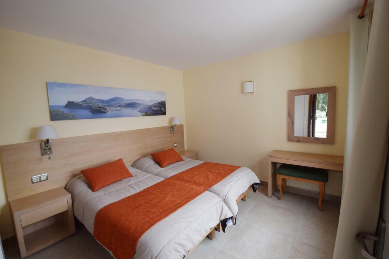 Ferrera Pins Apartment *